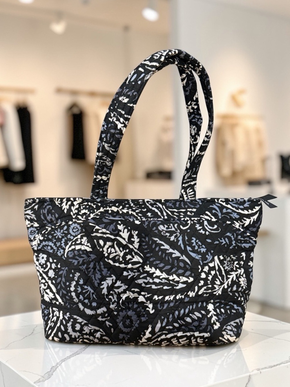 Vera Bradley Small Vera Bag Imperial Paisley